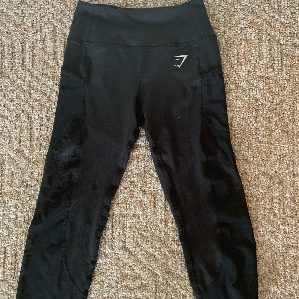 Gymshark cropped leggings.